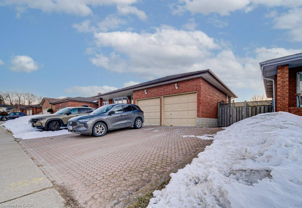 15-santa-maria-drive-cambridge-ontario-40808528