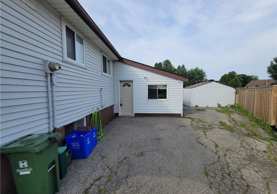 75-edwina-court-hamilton-ontario-40808534