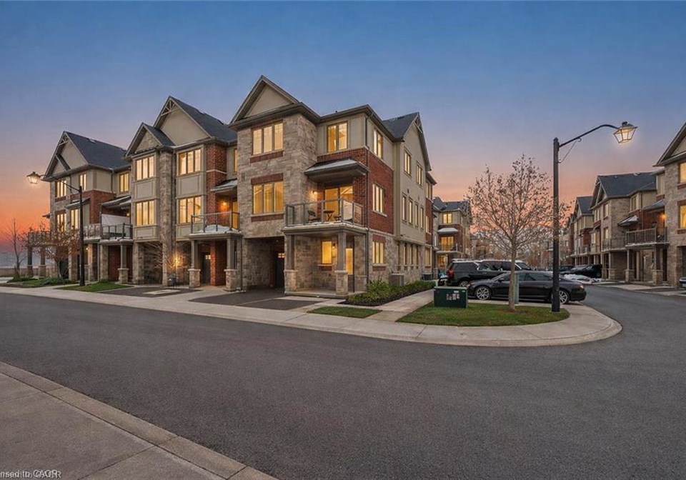 4-andruss-lane-ancaster-ontario-40808560