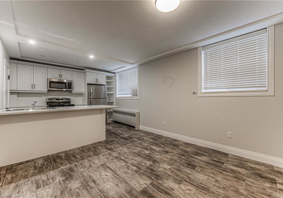 5-heiman-street-kitchener-ontario-40808579