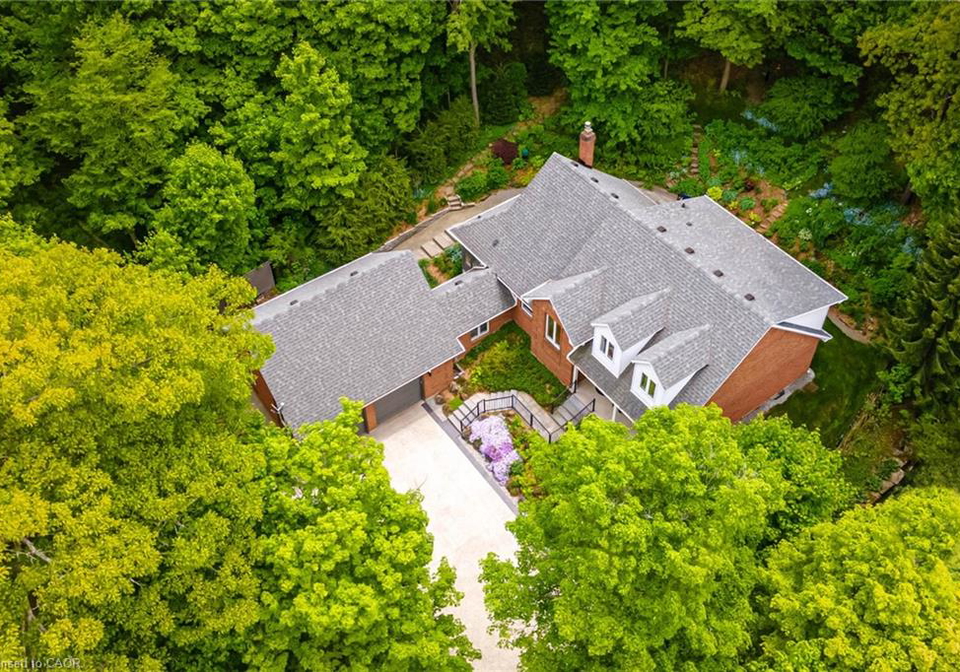 158-sulphur-springs-road-ancaster-ontario-40808610