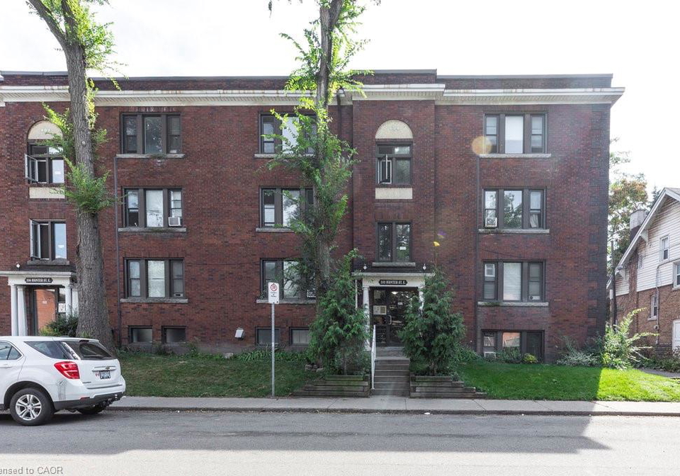 352-hunter-street-e-hamilton-ontario-40808619