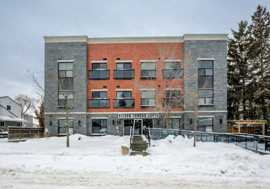 15-devitt-avenue-s-waterloo-ontario-40808627