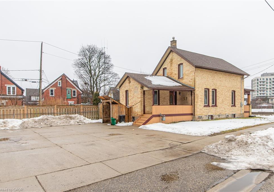 164-lancaster-street-e-kitchener-ontario-40808665