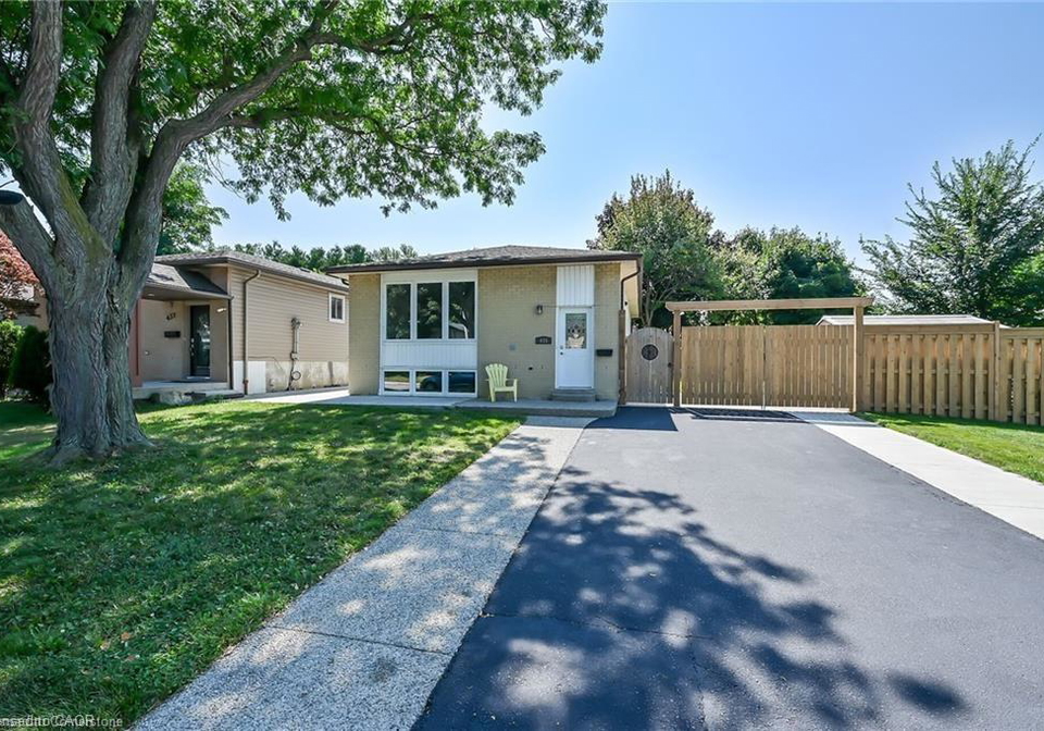 455-brigadoon-drive-hamilton-ontario-40808667