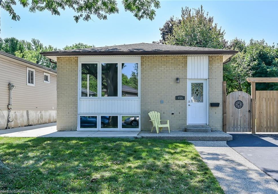 455-brigadoon-drive-hamilton-ontario-40808667