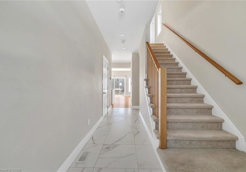 47-pondcliffe-drive-kitchener-ontario-40808710