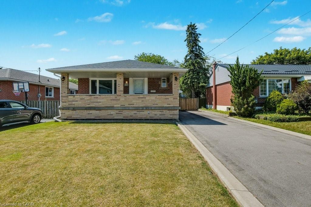 111-castlefield-drive-hamilton-ontario-40808772