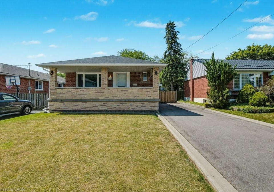111-castlefield-drive-hamilton-ontario-40808772