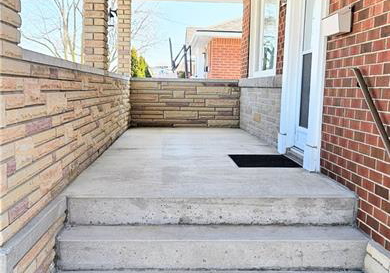 111-castlefield-drive-hamilton-ontario-40808772