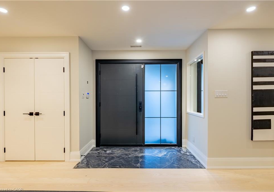 841-danforth-place-burlington-ontario-40808802