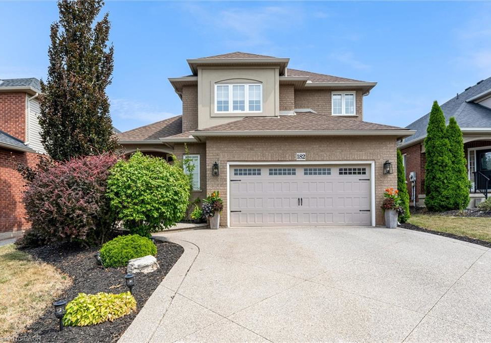 182-silverlace-circle-stoney-creek-ontario-40808823