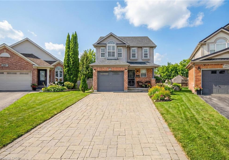 919-veronica-court-kitchener-ontario-40808851