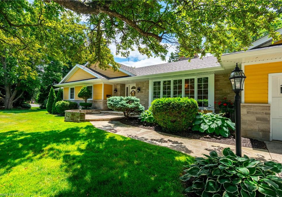 98-hadley-drive-ancaster-ontario-40808858