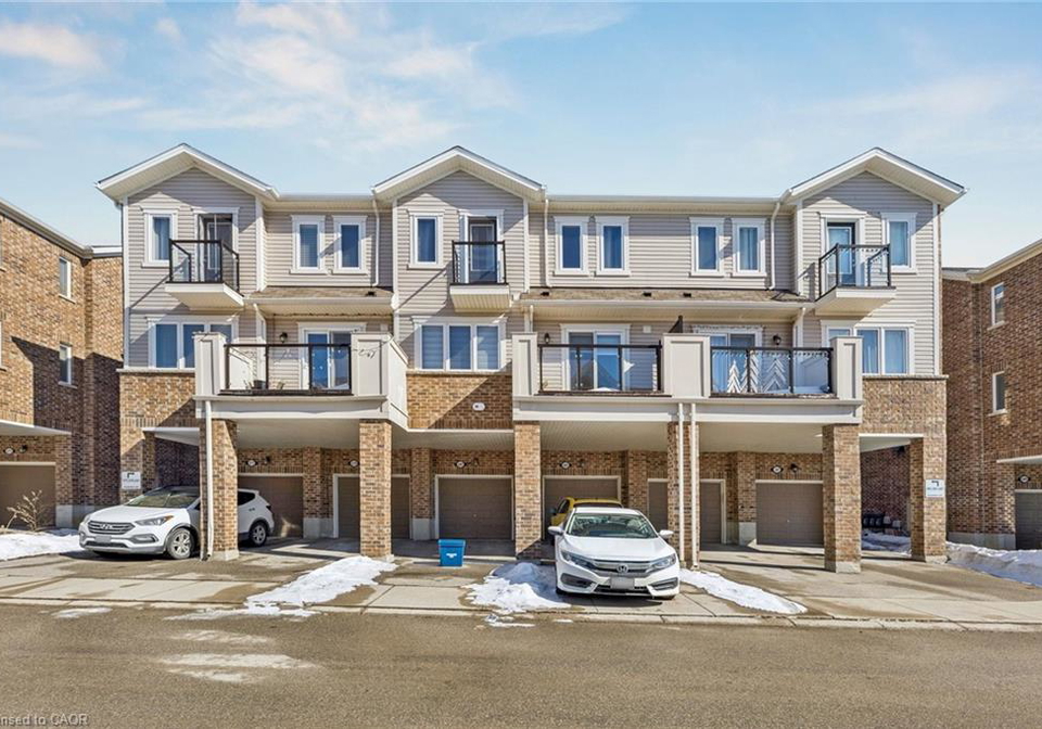 585-goldenrod-lane-kitchener-ontario-40808922
