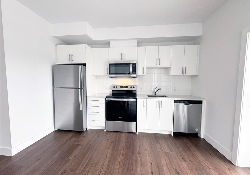 1000-lackner-place-kitchener-ontario-40808935