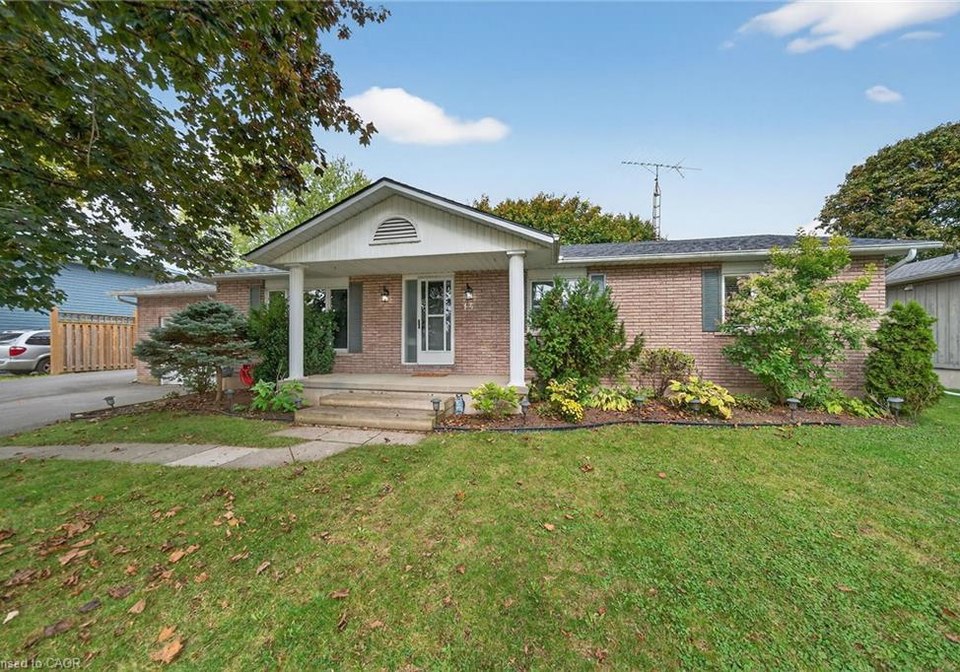 14-chippewa-street-w-cayuga-ontario-40808966