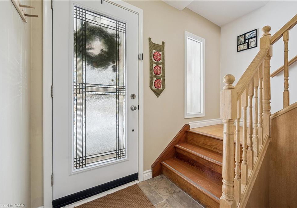 224-lincoln-road-waterloo-ontario-40808972