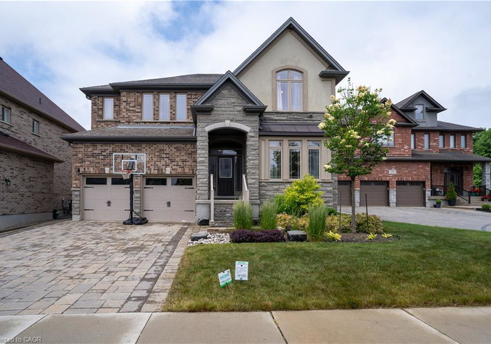 792-snowberry-court-waterloo-ontario-40808985