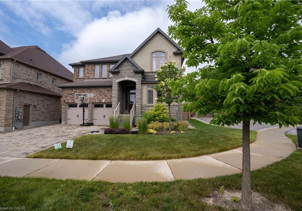 792-snowberry-court-waterloo-ontario-40808985