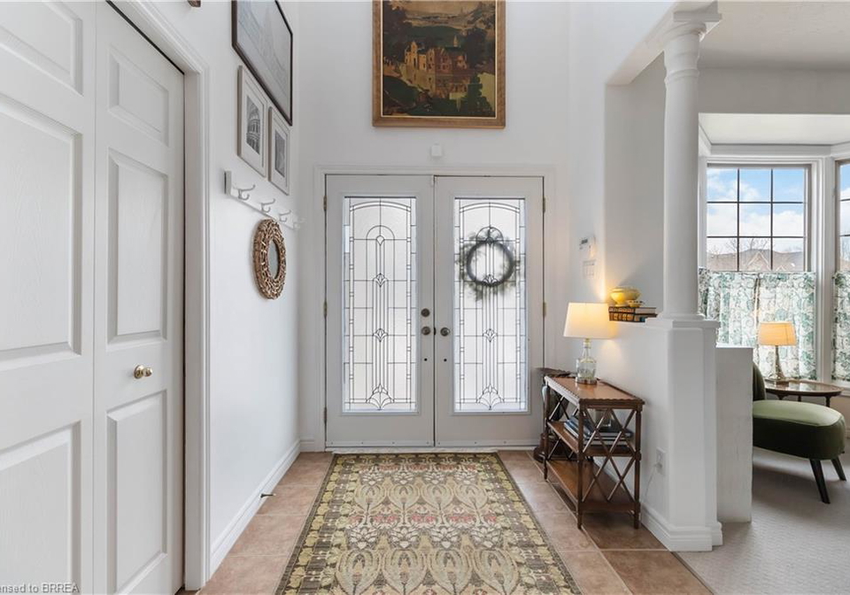 211-dundas-street-w-paris-ontario-40808987
