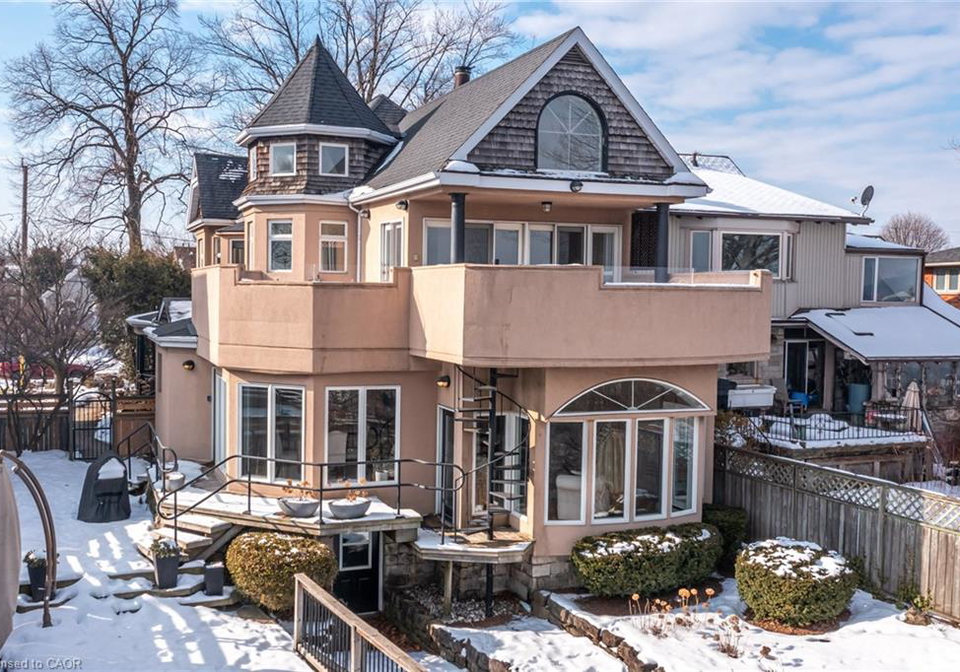 91-mountain-park-avenue-hamilton-ontario-40809026
