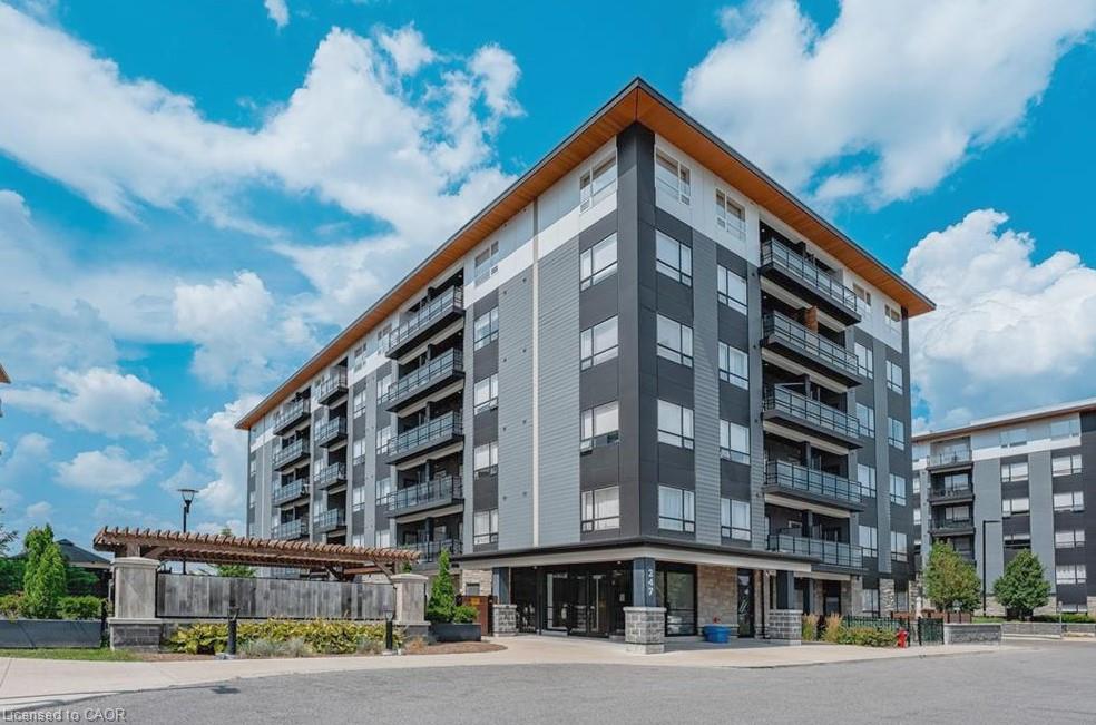 247-northfield-drive-e-waterloo-ontario-40809031