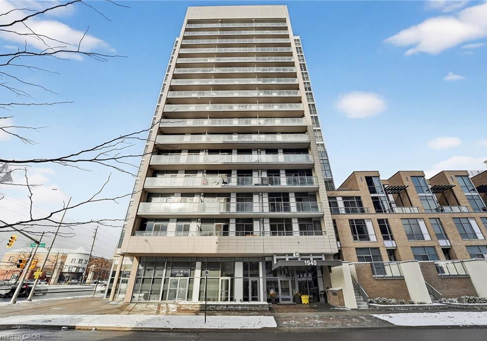 1940-ironstone-drive-burlington-ontario-40809042