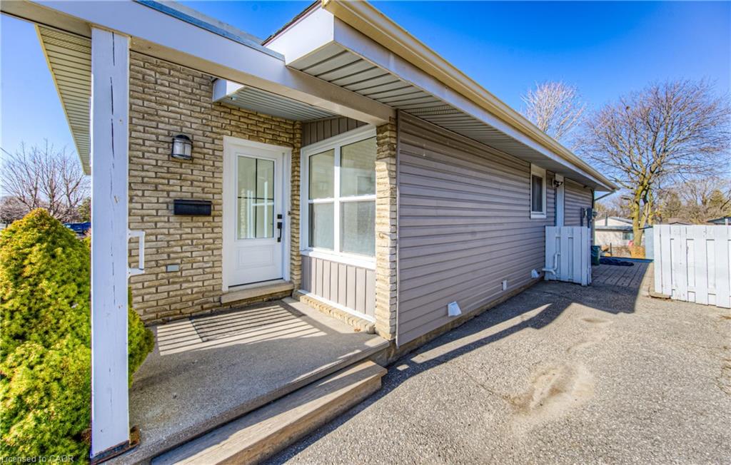 511-strasburg-road-kitchener-ontario-40809068
