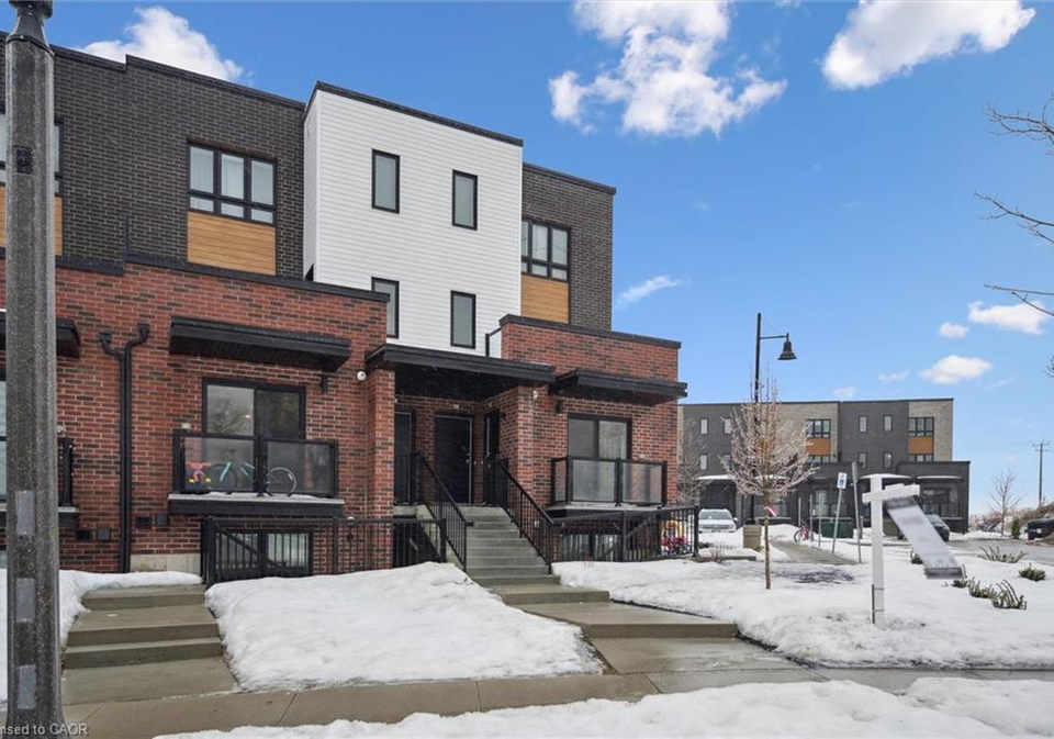 239-chapel-hill-drive-kitchener-ontario-40809072