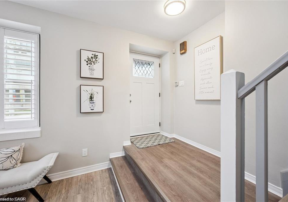 16-st-andrews-street-cambridge-ontario-40809074
