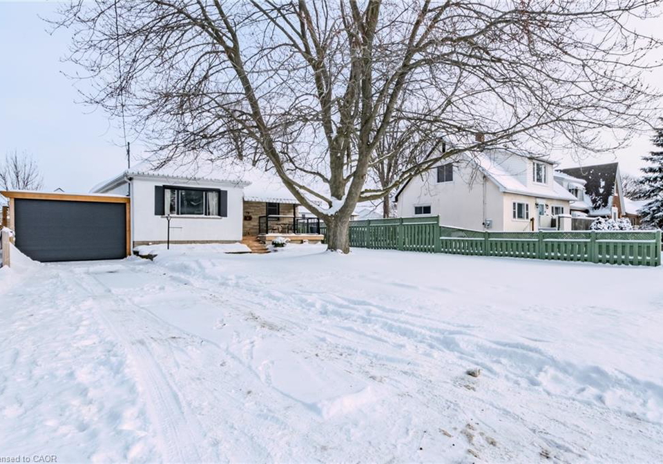 79-wood-street-brantford-ontario-40809102
