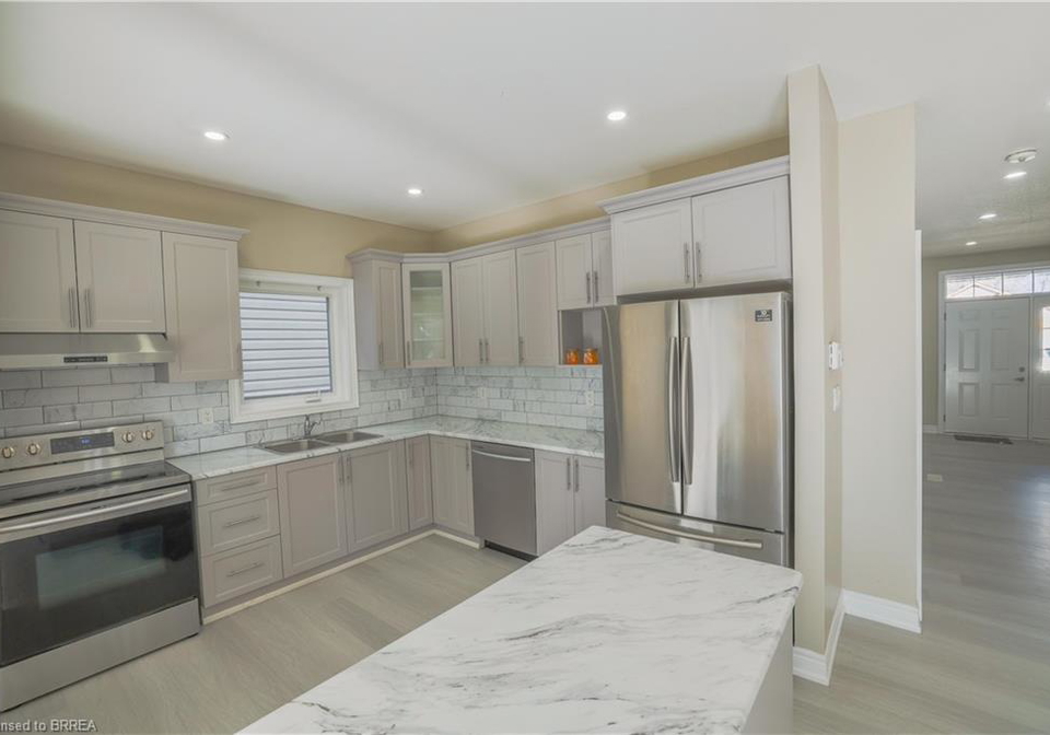 72-balfour-street-brantford-ontario-40809113