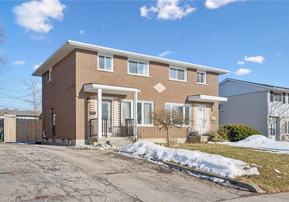 123-henry-street-cambridge-ontario-40809132
