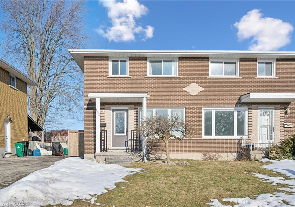 123-henry-street-cambridge-ontario-40809132
