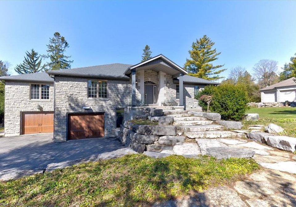 20-grandy-lane-cambridge-ontario-40809207