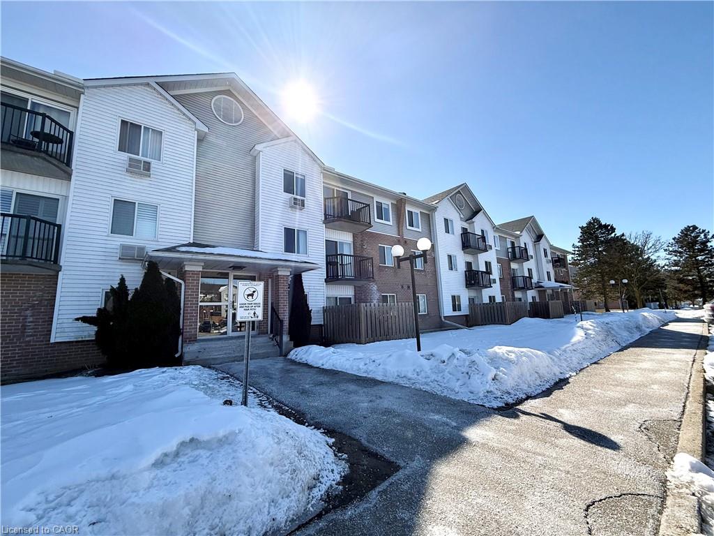 270-eiwo-court-waterloo-ontario-40809208