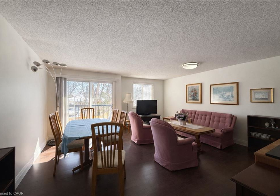 270-eiwo-court-waterloo-ontario-40809208