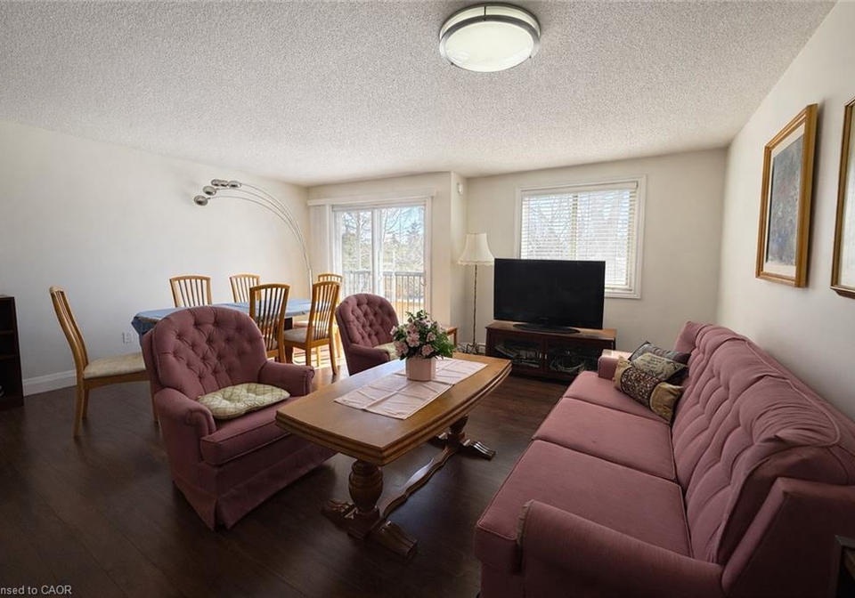 270-eiwo-court-waterloo-ontario-40809208