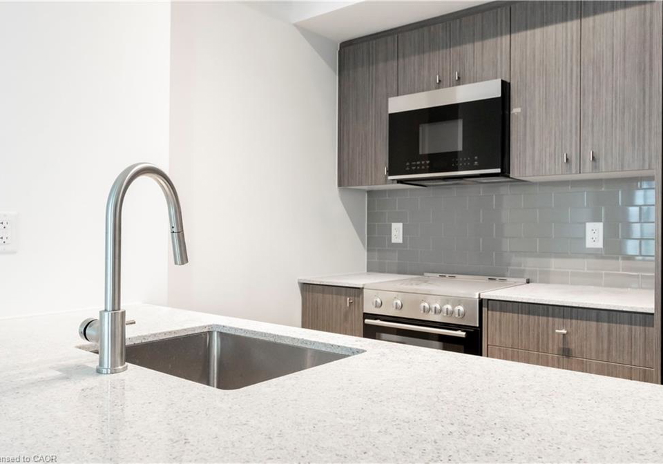 25-wellington-street-s-kitchener-ontario-40809209