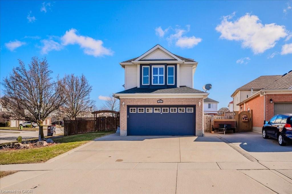 11-acorn-way-cambridge-ontario-40809273