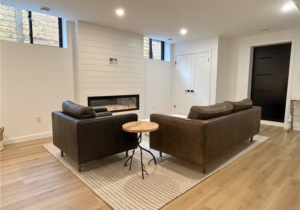 77-melbourne-street-hamilton-ontario-40809299