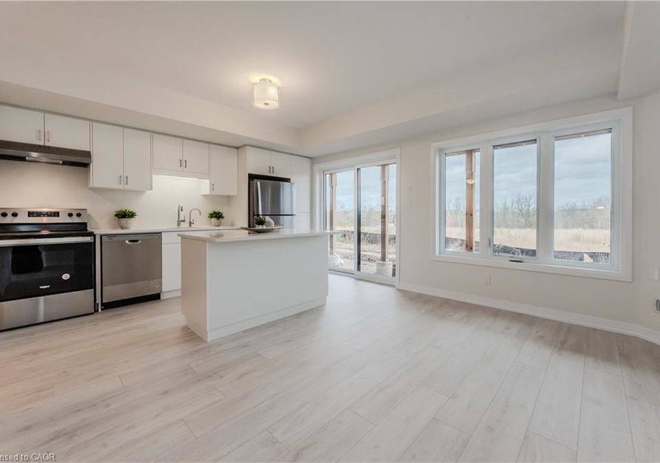 15-stauffer-woods-trail-kitchener-ontario-40809345