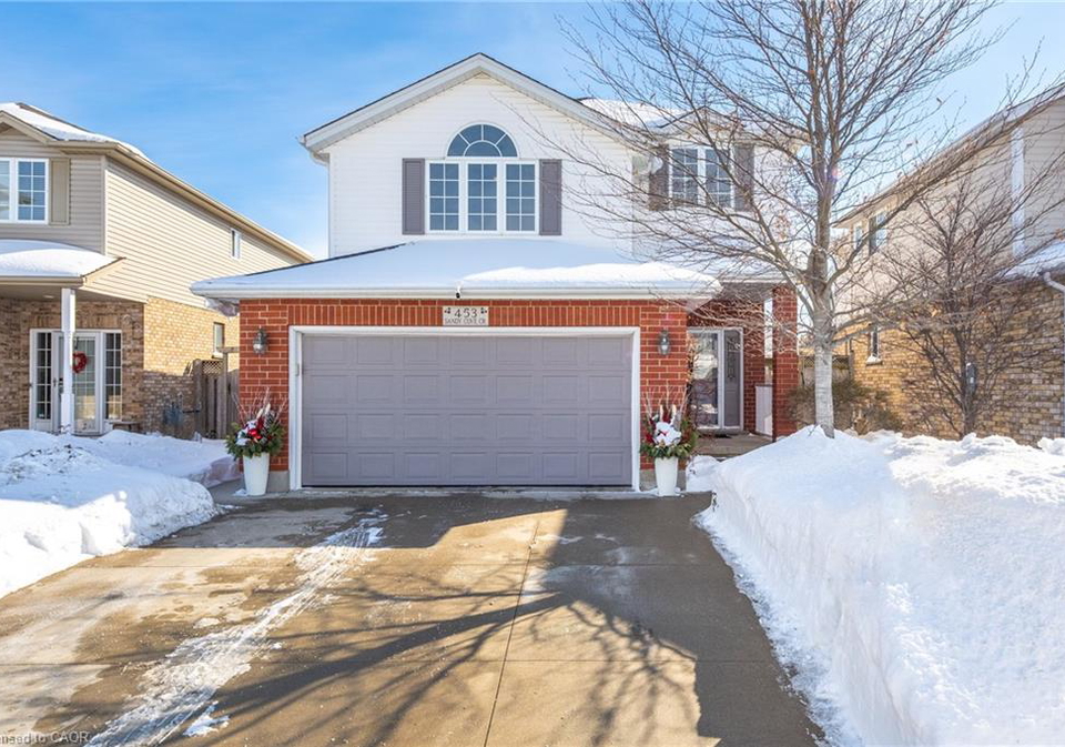 453-sandy-cove-crescent-waterloo-ontario-40809355