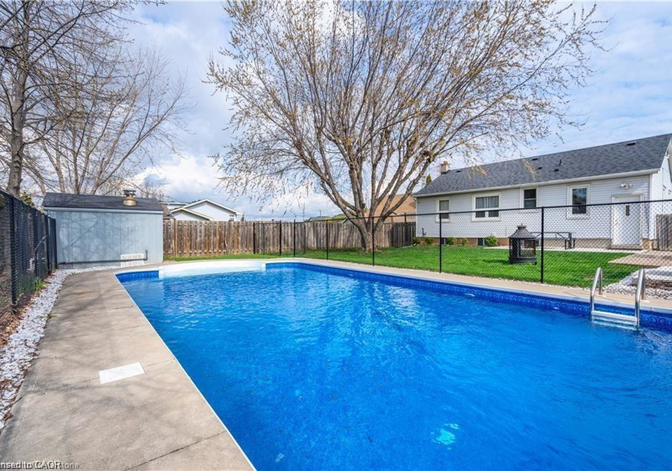 1300-barton-street-stoney-creek-ontario-40809392