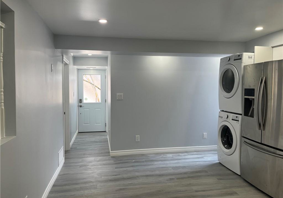 58-pathfinder-crescent-kitchener-ontario-40809414