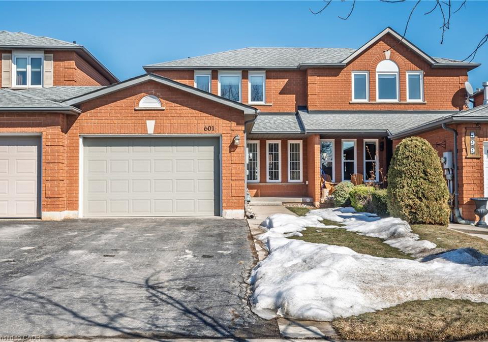 601-amelia-crescent-burlington-ontario-40809419
