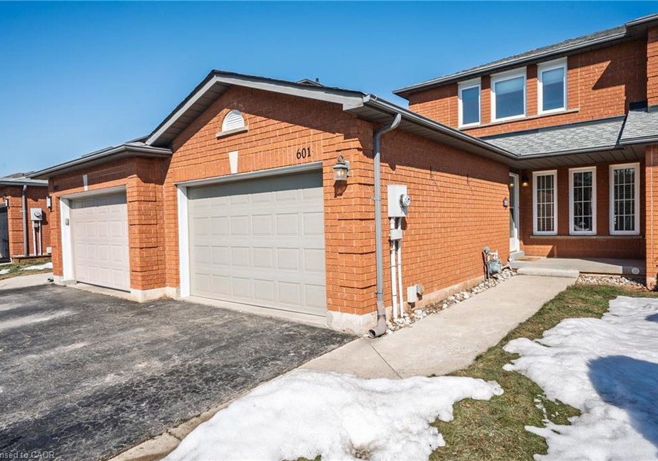 601-amelia-crescent-burlington-ontario-40809419