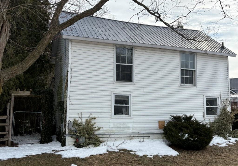 4-elizabeth-street-bayfield-ontario-40809443