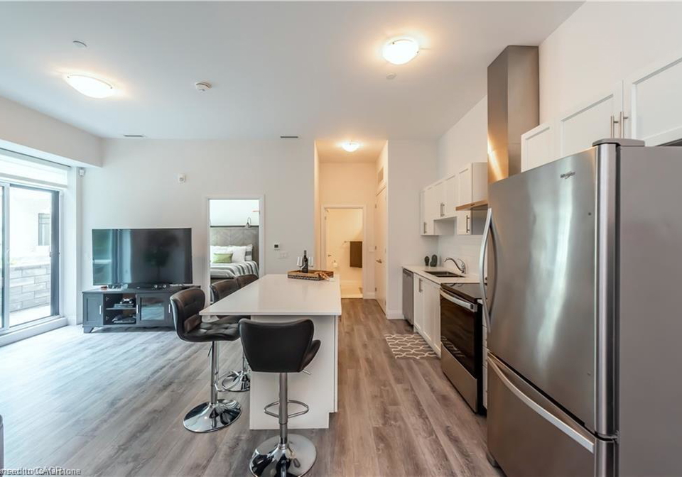 1-redfern-avenue-hamilton-ontario-40809454